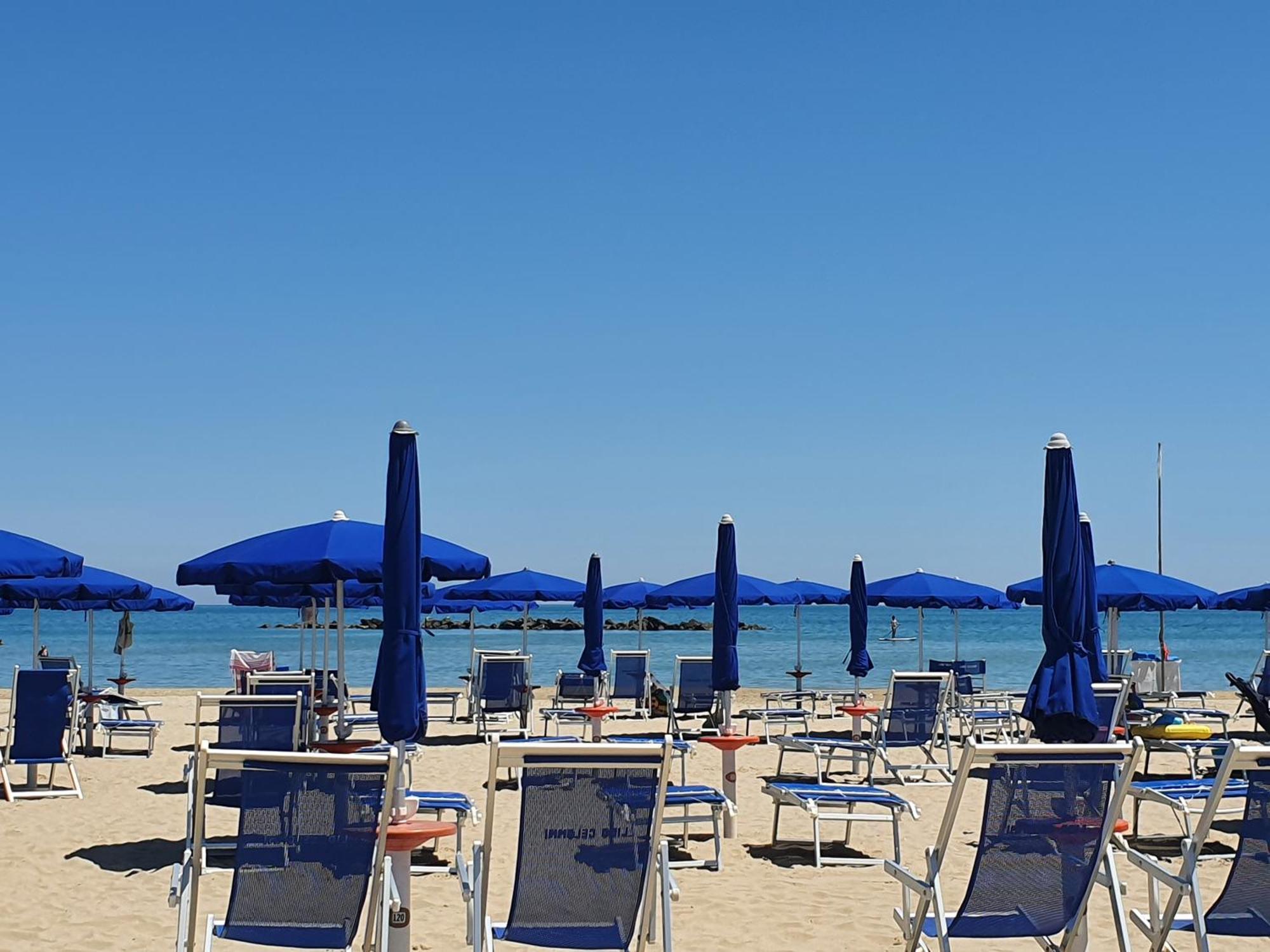 Non Solo Mare Apartamento Roseto Degli Abruzzi Exterior foto